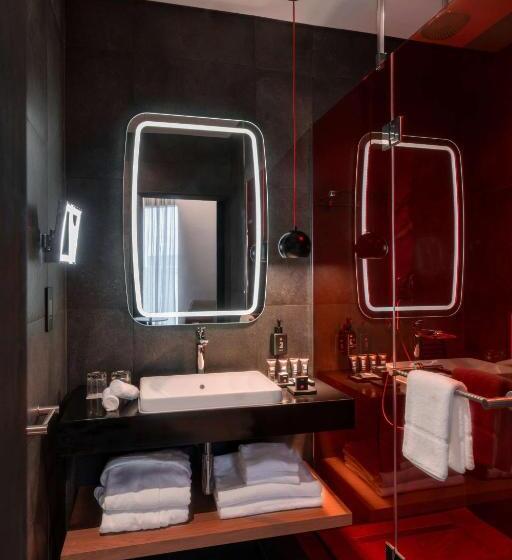 수피리어 룸, Radisson Red Hotel Johannesburg Rosebank
