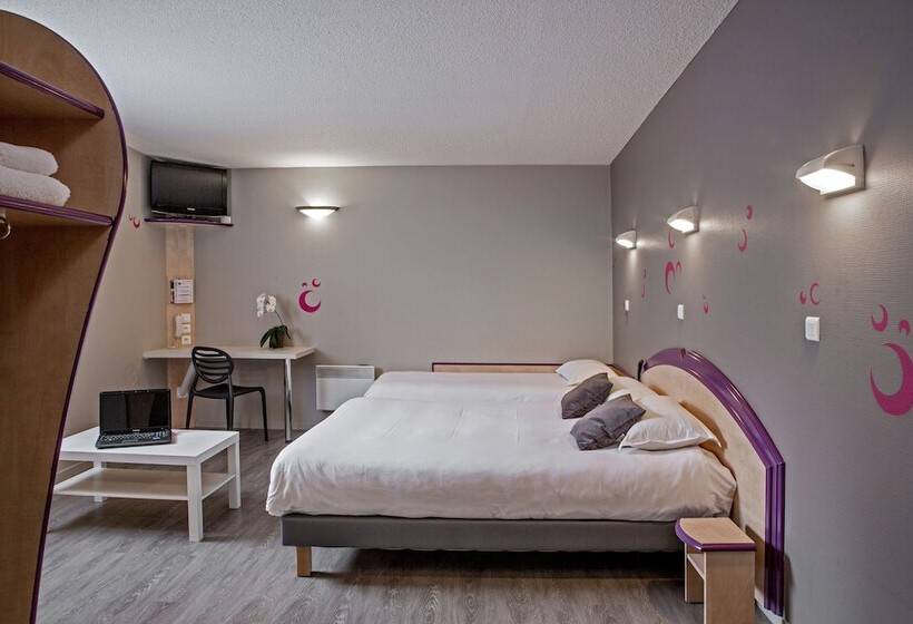 Номер Стандарт Трехместный, B&b Hotel Aurillac Le Lioran