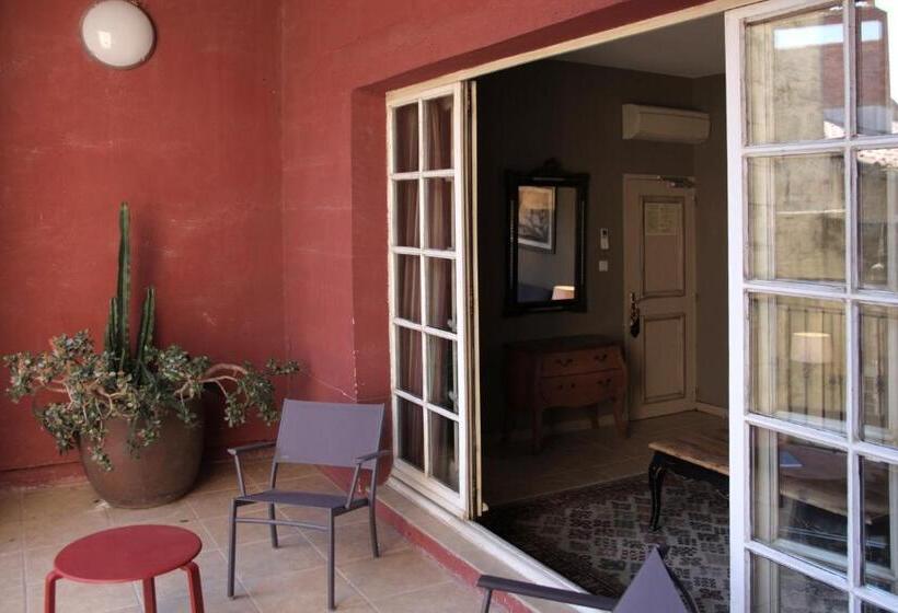 Suite with Terrace, Hôtel De L Amphithéâtre