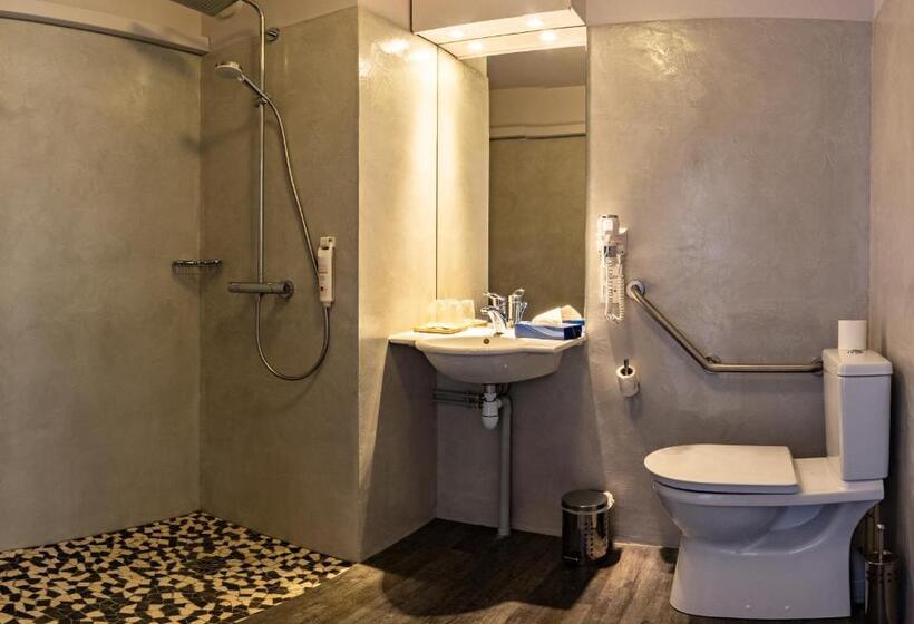 غرفة قياسية مطلّة علي البحيرة, Hôtel Du Golf De L Ailette, The Originals Relais