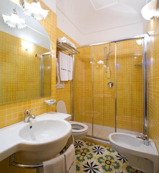 Апартаменты 1 Спальня Вид на Море, La Caravella Di Positano   Relais & Beach