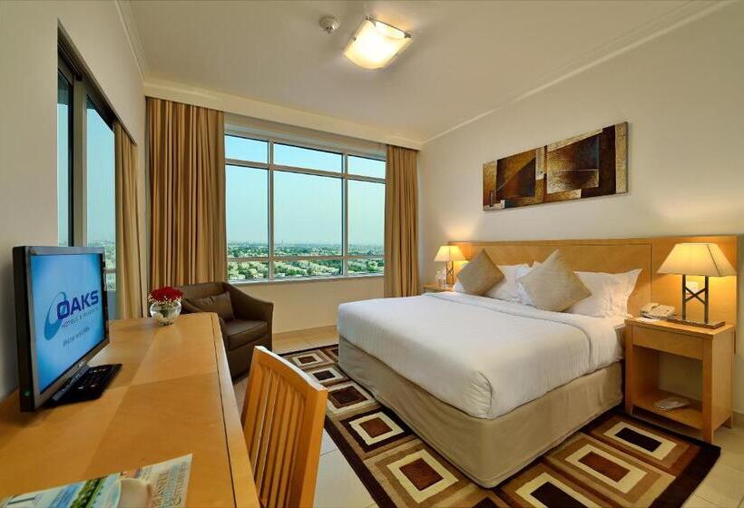 Люкс Премиум, Oaks Liwa Heights Hotel Suites