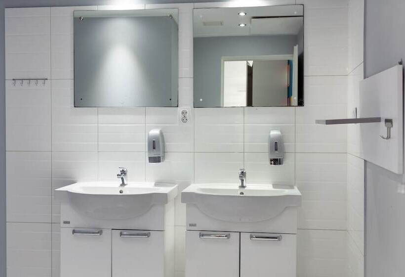 Кровать в Общей Комнате, Tatamka Hostel