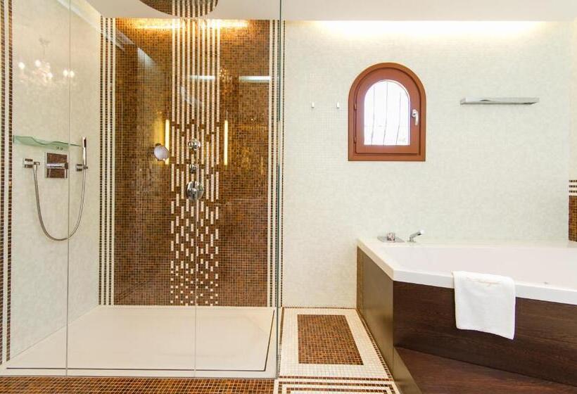 Люкс с Террасой, Boutique Hotel La Madrugada