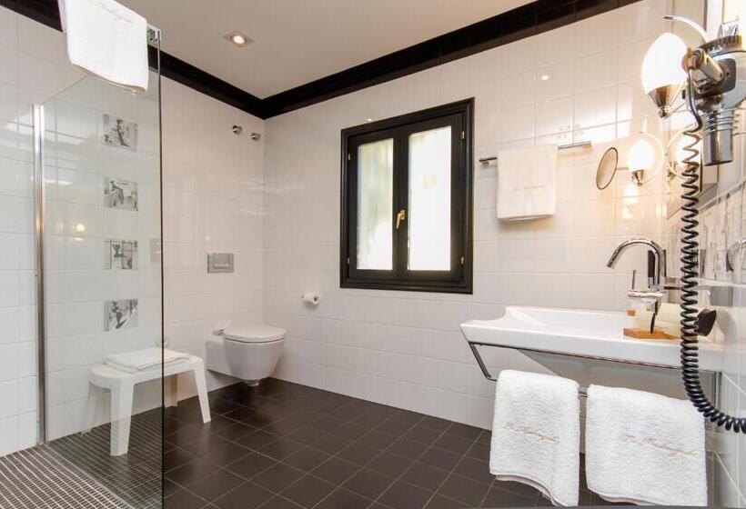 Классический Номер, Boutique Hotel La Madrugada