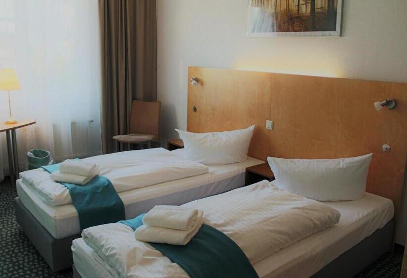 Номер Стандарт, Check Inn Hotel Merseburg