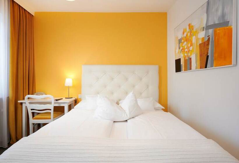 Номер Комфорт Индивидуальный, Design Boutique Hotel Vosteen