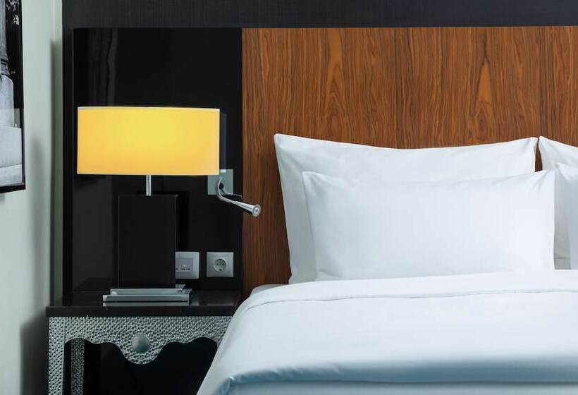 스탠다드 전망 룸, Radisson Blu Hotel, Abu Dhabi Yas Island