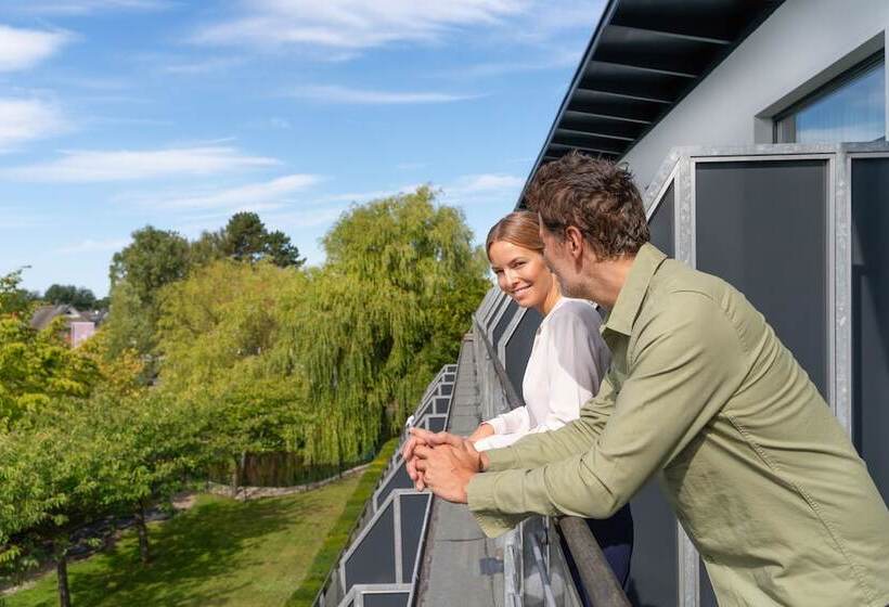 Deluxe-huone Puutarhanäkymä, Resort Hotel Vier Jahreszeiten Zingst