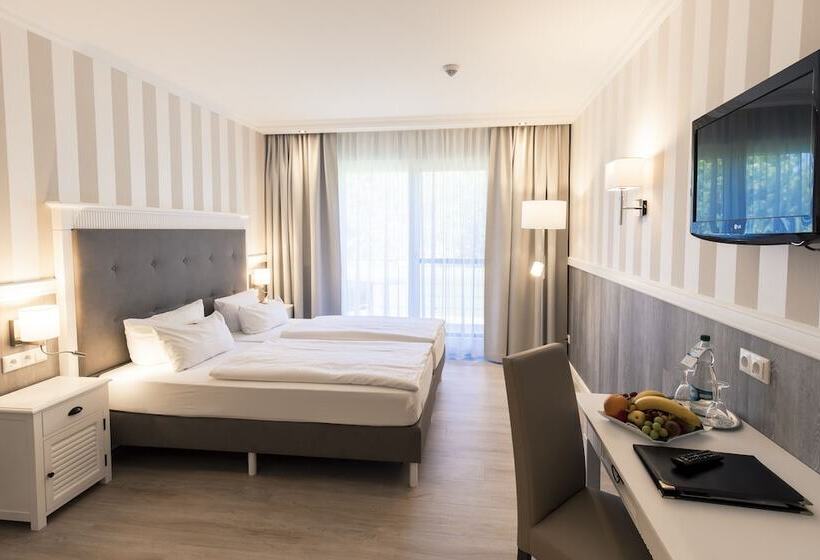 Deluxe-huone Puutarhanäkymä, Resort Hotel Vier Jahreszeiten Zingst