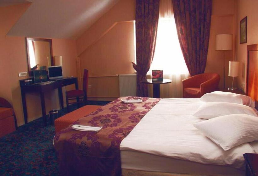Standard Room, The Green Park Kartepe