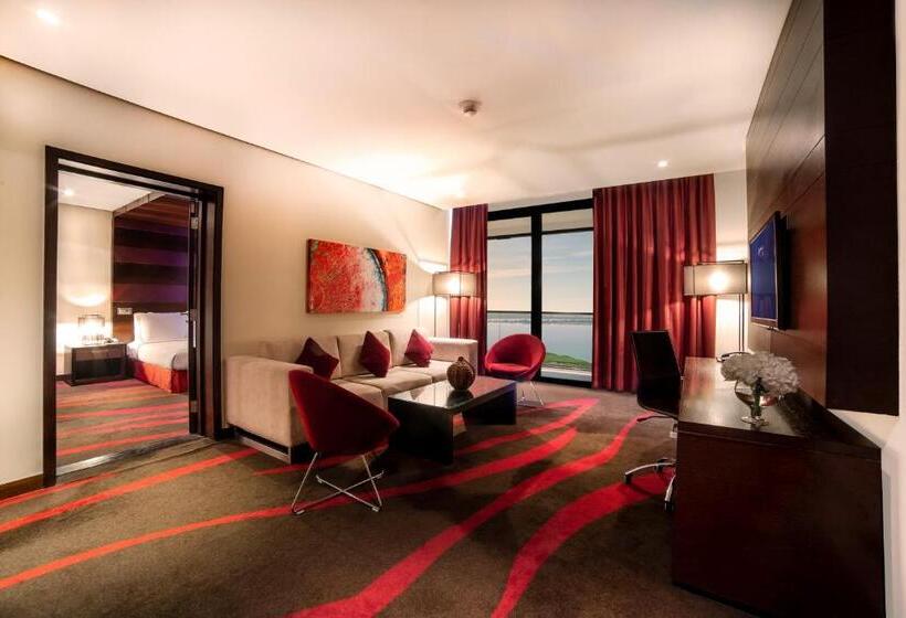 바다 전망 스위트, Radisson Blu Hotel, Abu Dhabi Yas Island