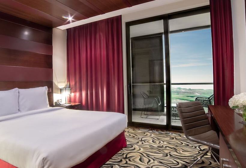 프리미엄 스위트, Radisson Blu Hotel, Abu Dhabi Yas Island