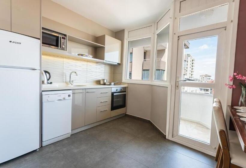 Апартаменты 3 Спальни, The Marmara Suadiye Residence