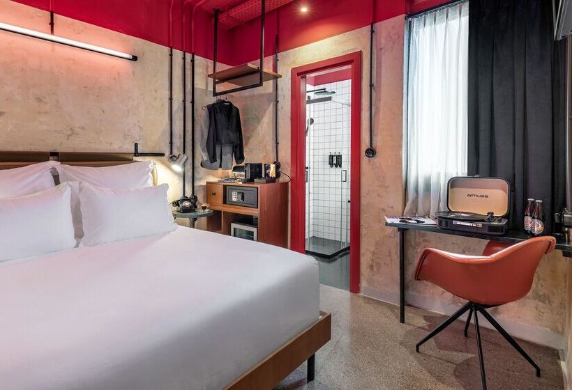 Номер Стандарт, Dave Red Athens, A Member Of Brown Hotels