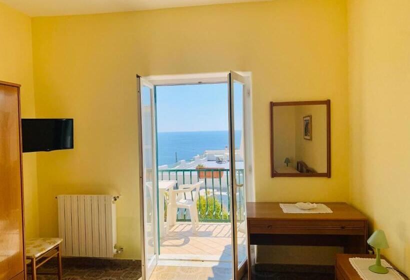 Номер Стандарт Вид на Море, Pensione Casa Verde