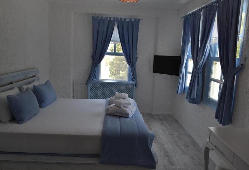 四人标准间, Thea Butik Hotel & Restaurant
