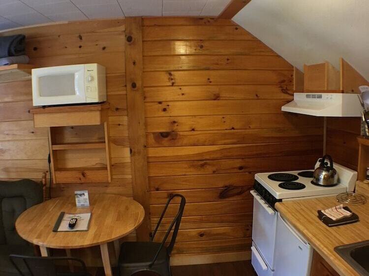 Семейное Студио, Mountain View Motel & Campground