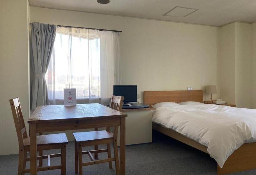 StandaardKamer, J Hoppers Beppu Guesthouse ジェイホッパーズ別府ゲストハウス