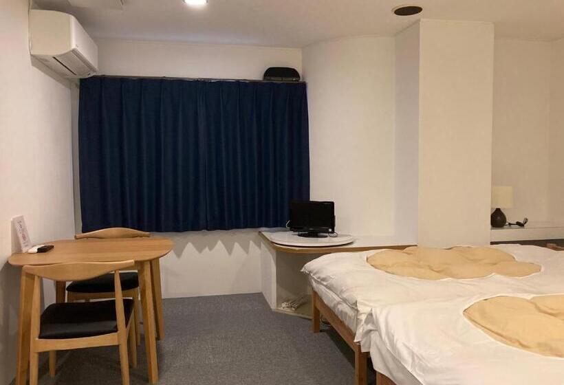 StandaardKamer, J Hoppers Beppu Guesthouse ジェイホッパーズ別府ゲストハウス
