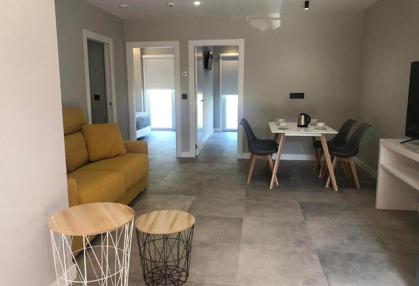 Апартаменты 3 Спальни, Aparthotel Ría De Lires