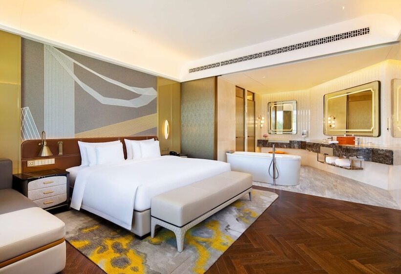 Номер Executive, Radisson Collection Resort, Nanjing