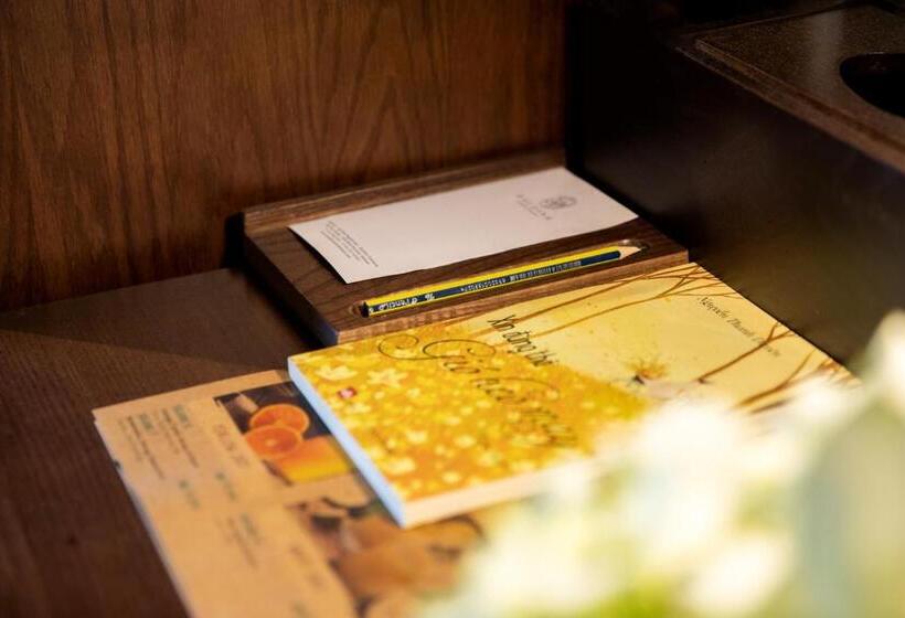 اتاق استاندارد با چشم‌انداز باغ, Bai Dinh Riverside Resort & Spa