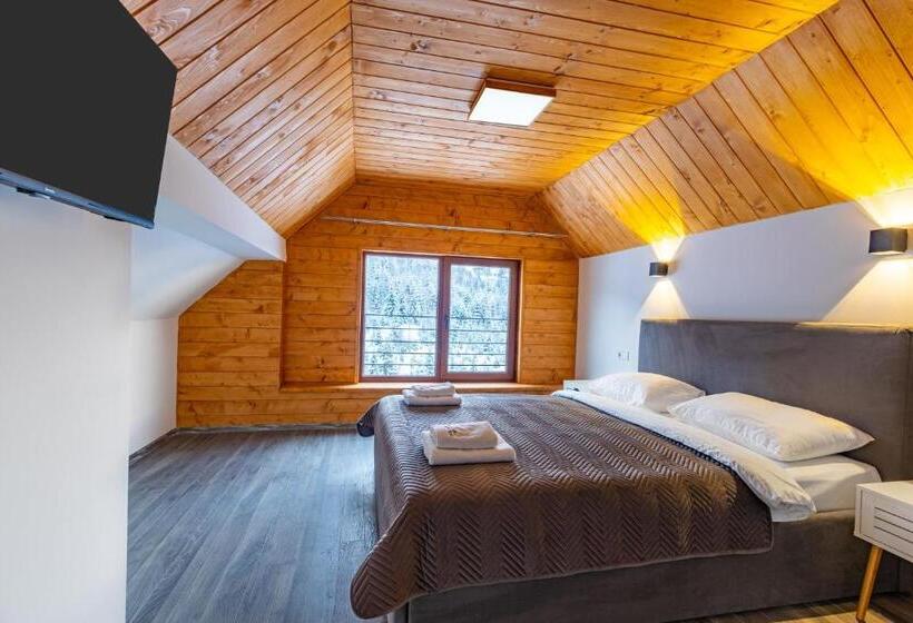 듀플렉스 스위트, Konopka Forest Home & Spa