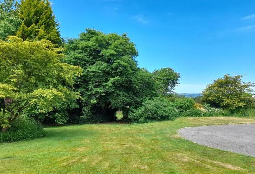 低层单卧公寓, Fairwater Head