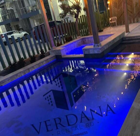 آپارتمان 1 خوابه با چشم‌انداز استخر, Verdana Sfm A2