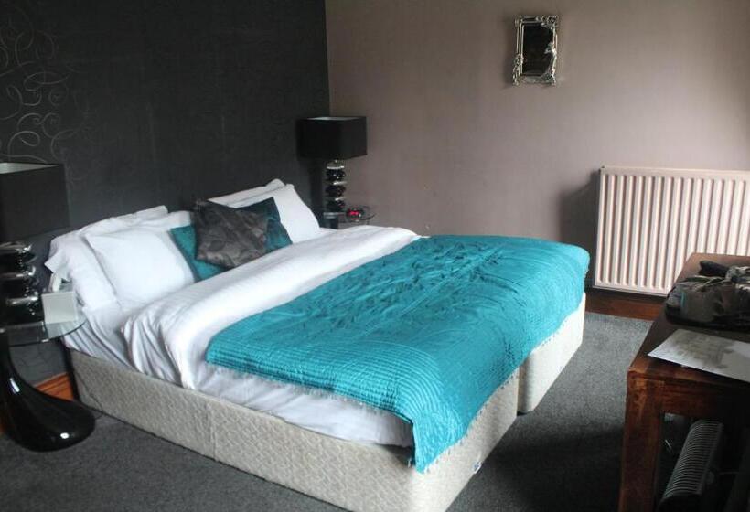 اتاق لوکس, Forresters Bar & French Restaurant With Rooms