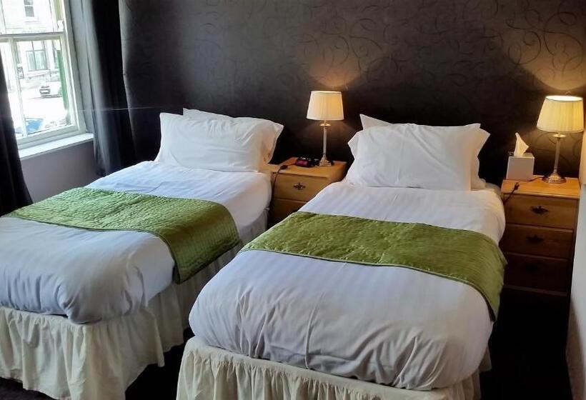 اتاق لوکس, Forresters Bar & French Restaurant With Rooms