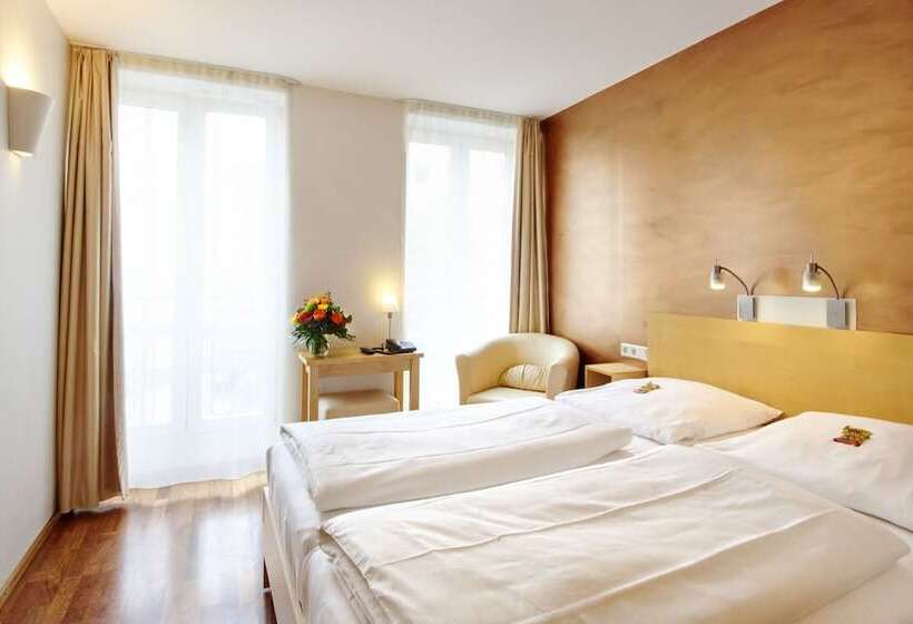 Номер Стандарт, Town Hotel Wiesbaden   Kleines Privathotel In Bestlage