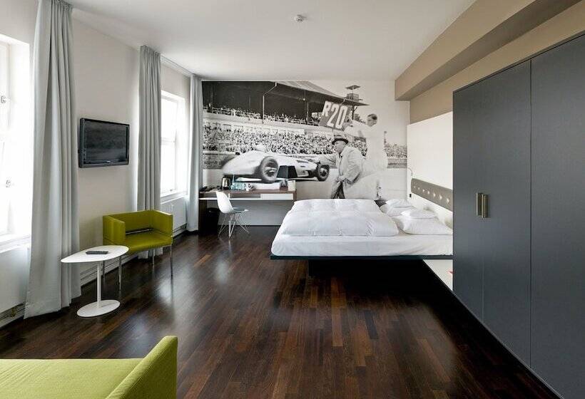 스탠다드 룸, V8 Hotel Classic Motorworld Region Stuttgart
