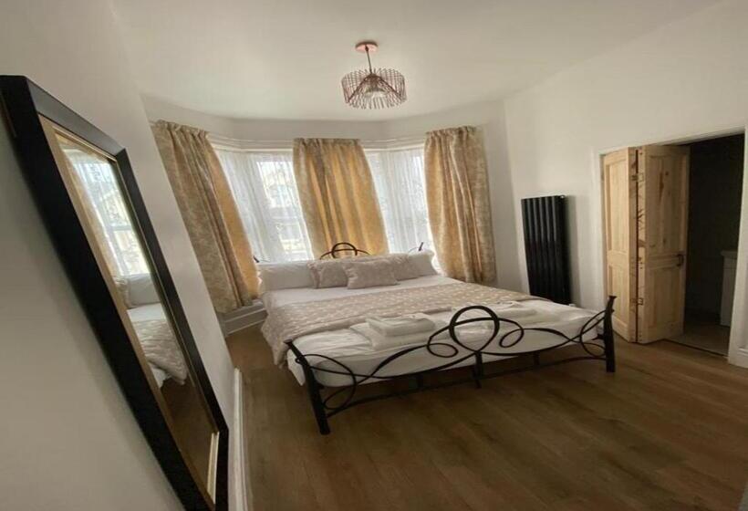 Номер Стандарт, Alexander Hotel Fully Refurbished All Rooms En Suite