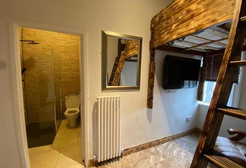 スタンダードルーム, Alexander Hotel Fully Refurbished All Rooms En Suite