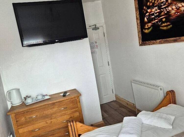 スタンダードルーム, Alexander Hotel Fully Refurbished All Rooms En Suite
