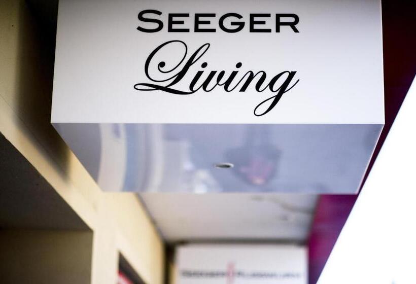 آپارتمان 1 خوابه با بالکن, Seeger Living Premium West
