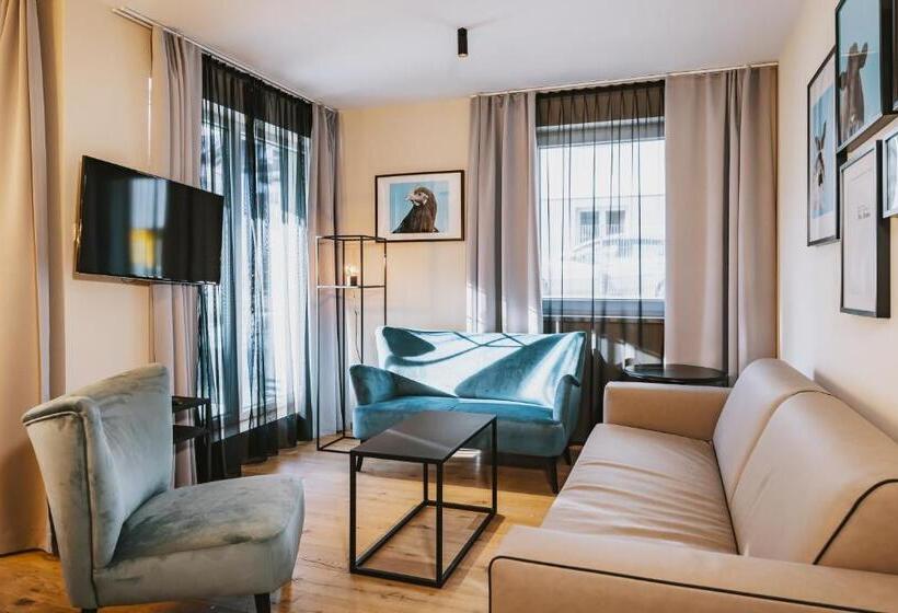 Люкс 3 Спальни, The House Zell Am See