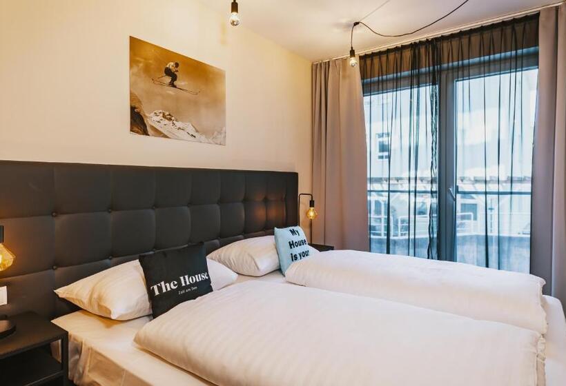 Люкс 3 Спальни, The House Zell Am See