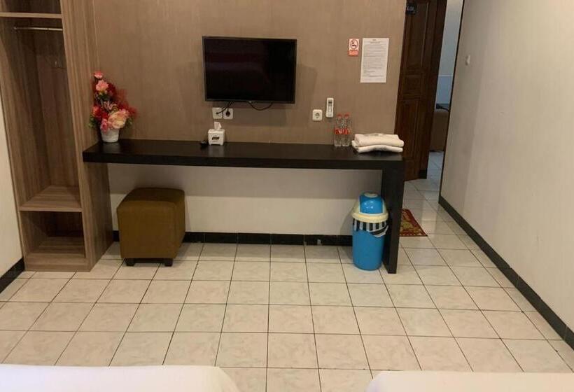 Номер Superior, Capital O 90497 Navaya Guest House