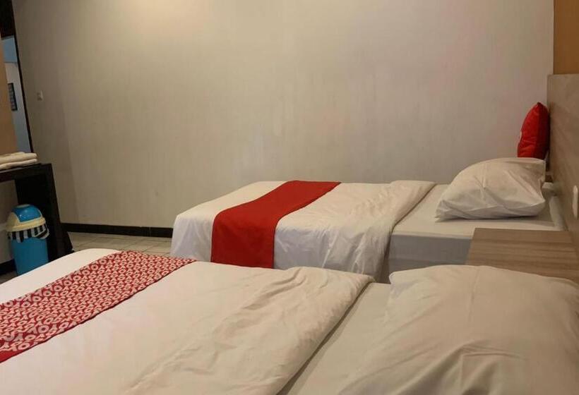 수피리어 룸, Capital O 90497 Navaya Guest House