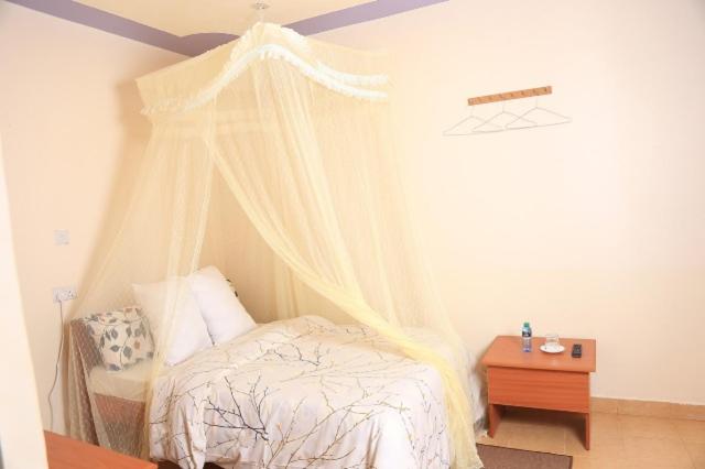 اتاق لوکس, The 4 Js Bed And Breakfast Emali
