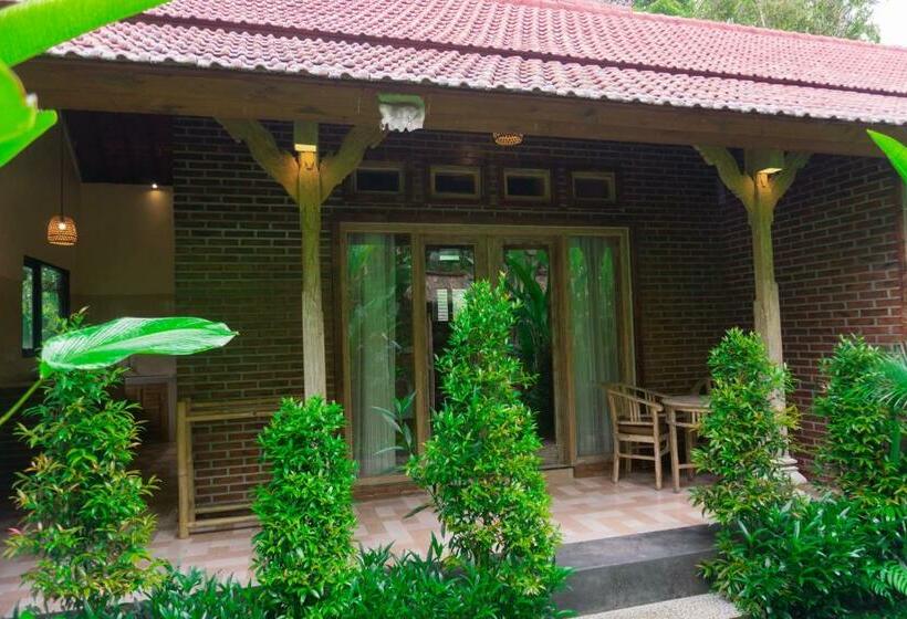 Семейный Номер, Prayatna Villas