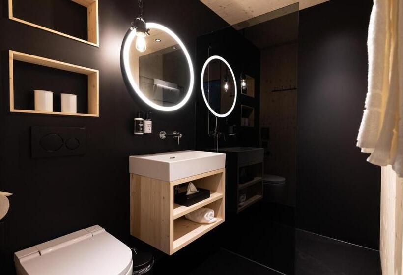 Номер Deluxe, Bretter
