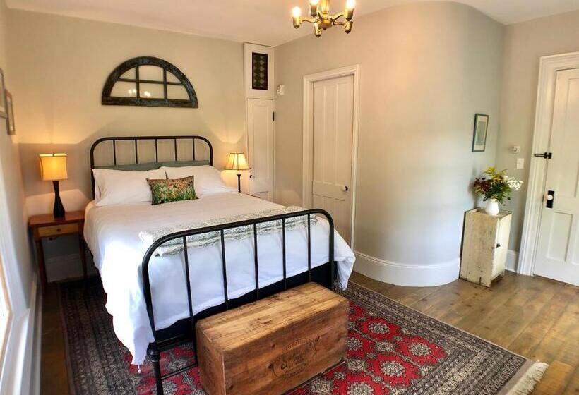 Номер Deluxe, Mill Pond Inn