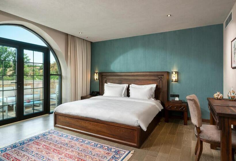 Полулюкс Одноместный с Террасой, Ajwa Cappadocia   Preferred Hotels Legend Collection