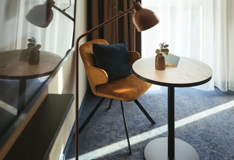 高级大房间, Holiday Inn   The Niu, Kettle Stuttgart Vaihingen, An Ihg