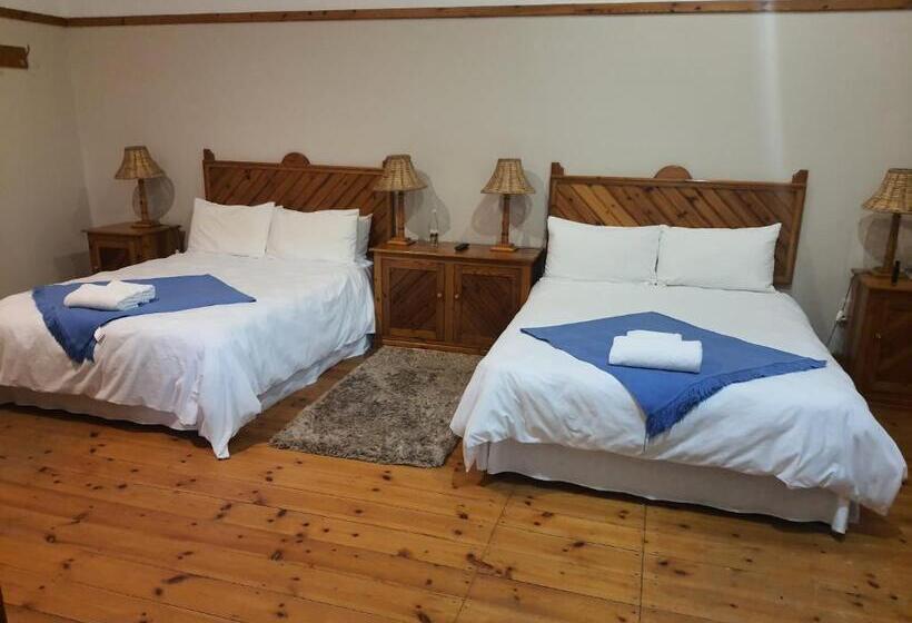 Семейный Номер, Lord Fraser Guest House