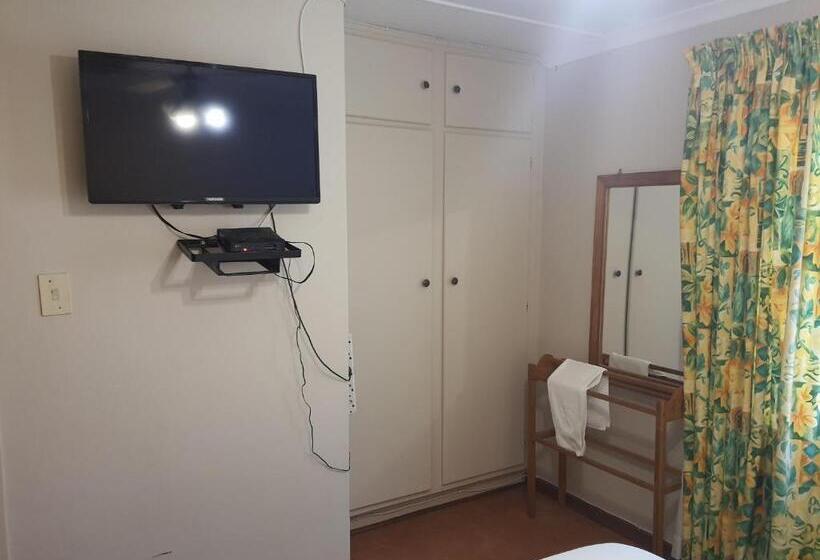 Номер Стандарт, Lord Fraser Guest House